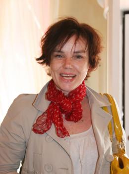 Claire Nebout