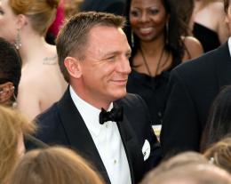 Daniel Craig