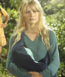 Emilie de Ravin