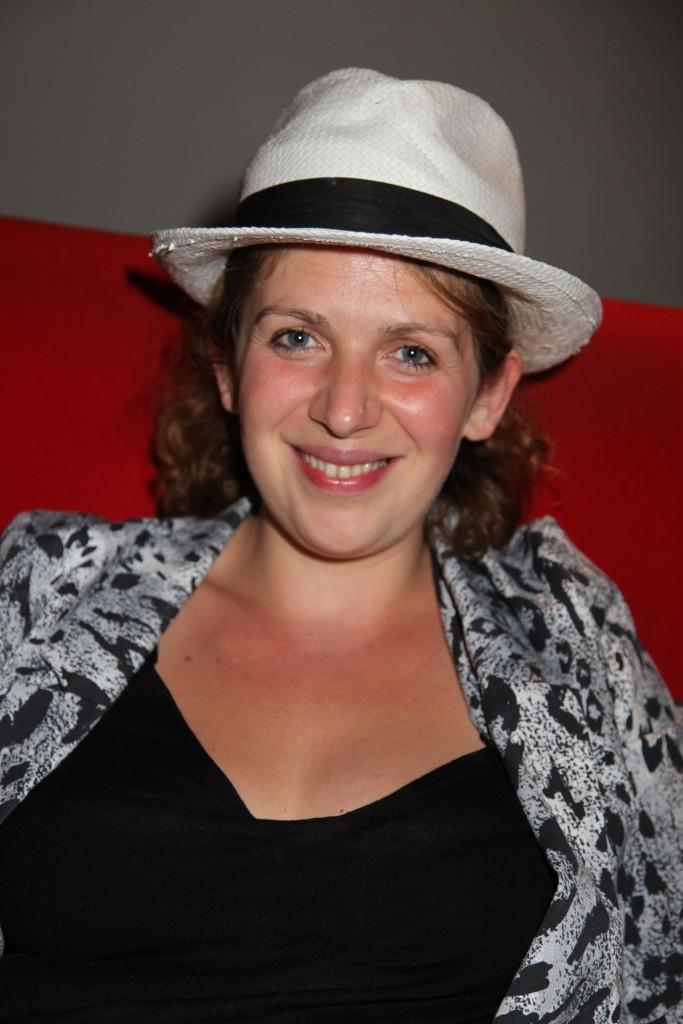 Photos (1/8) Baya Kasmi Comme Au Cinéma